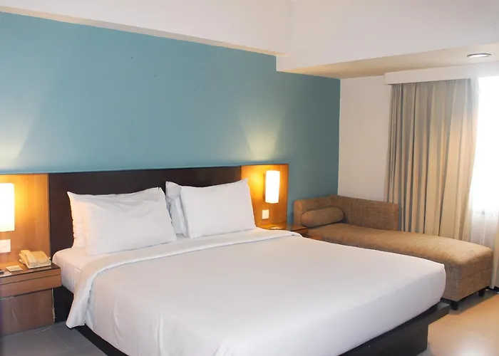 Hotel Santika Pandegiling - Surabaya