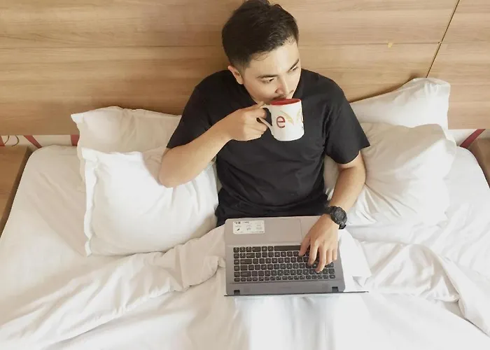 Evora Hotel Surabaya