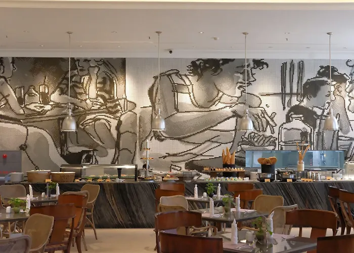 Java Paragon Hotel & Residences Surabaya