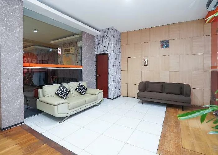Oyo 275 Hotel Kita Surabaya