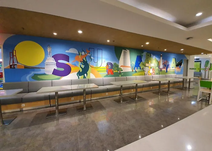 Pop! Hotel Diponegoro Surabaya